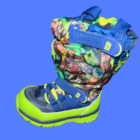 Stride Rite Made2Play TMNT Toddler Infant Sneaker Snow Boot Size 5 W - Picture 1 of 6